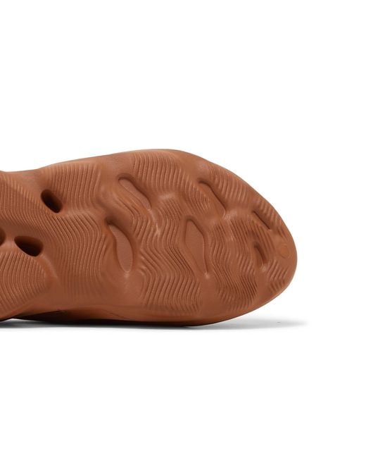 Yeezy Foam Runner "Clay Red"