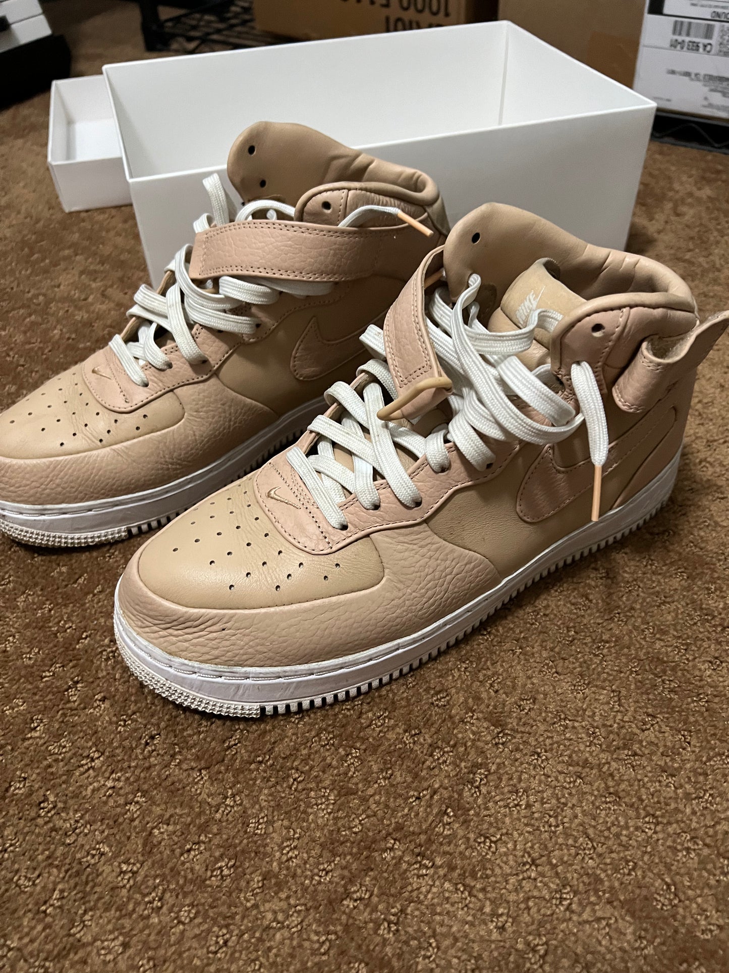 Nikelab Air Force 1 Mid "Vachetta Tan"