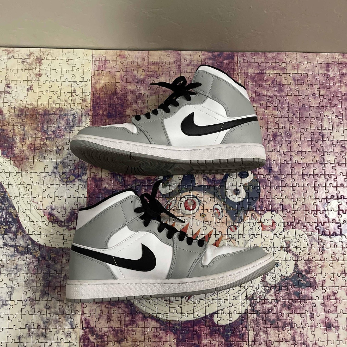 Air Jordan 1 Mid "Smoke Grey"