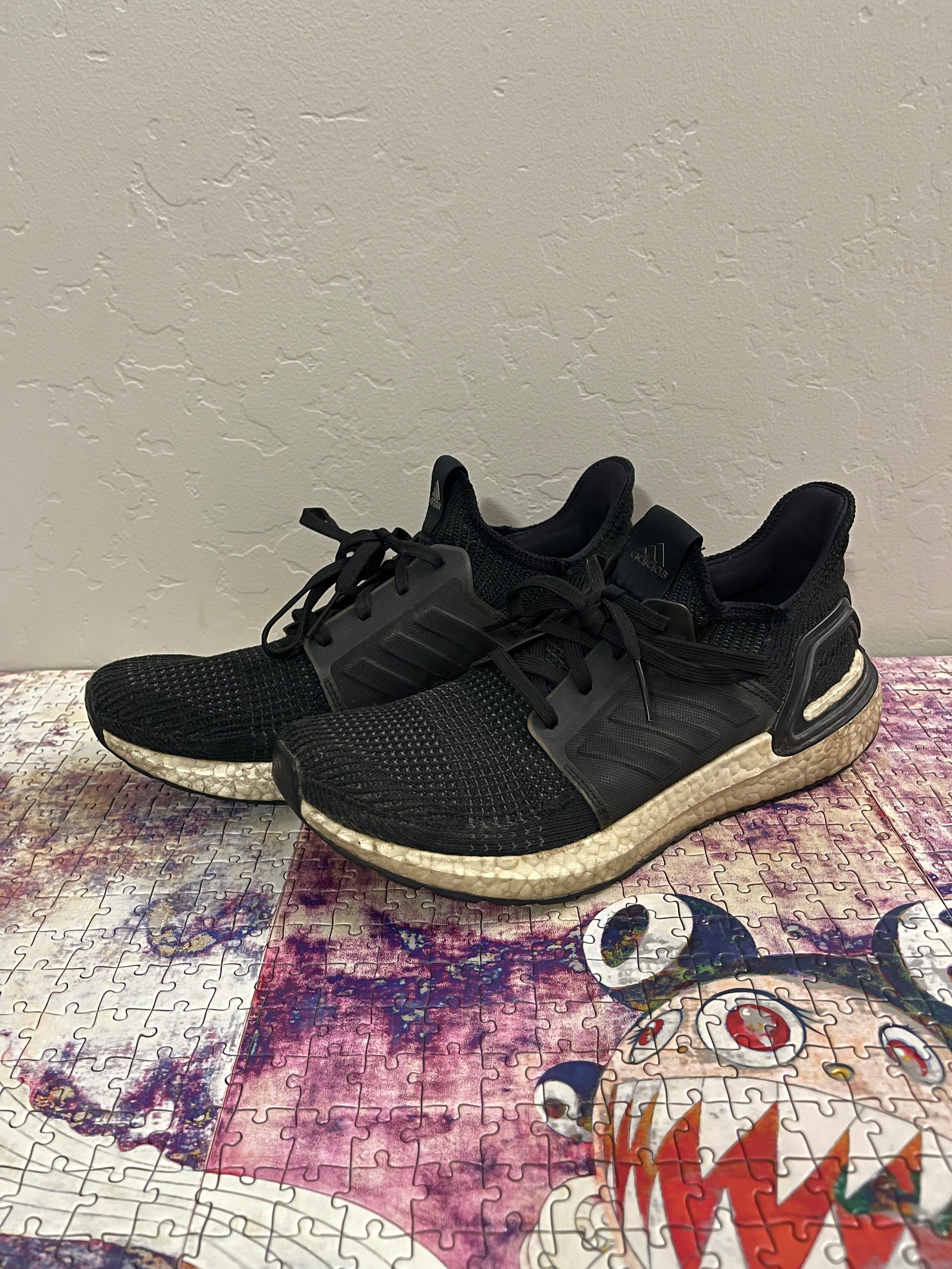 Adidas Ultra Boost "Core Black" Beater Sneaker Adidas Ultra Boost "Core Black" Beater Sneaker